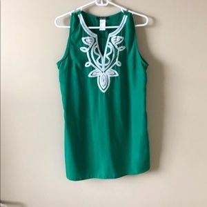 Green sleeveless dress